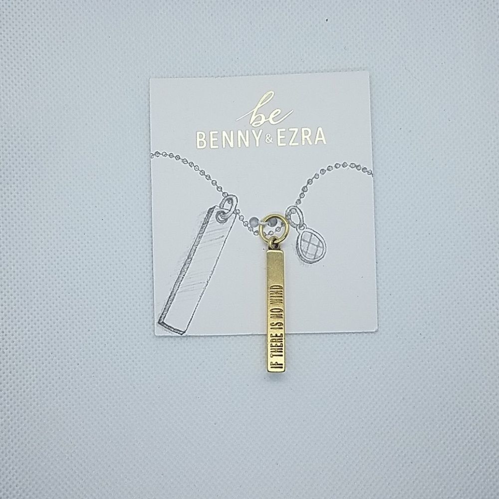 NWT Be Benny & Ezra Gold Pendant